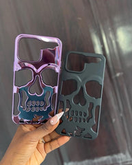Skull-Themed Cases for the Bold and Stylish BLACK