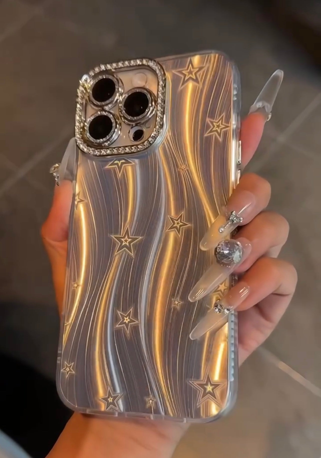 Star ⭐️ Diamond 💎 Bling Case with Lens Protection 70% OFF ( Best Seller )